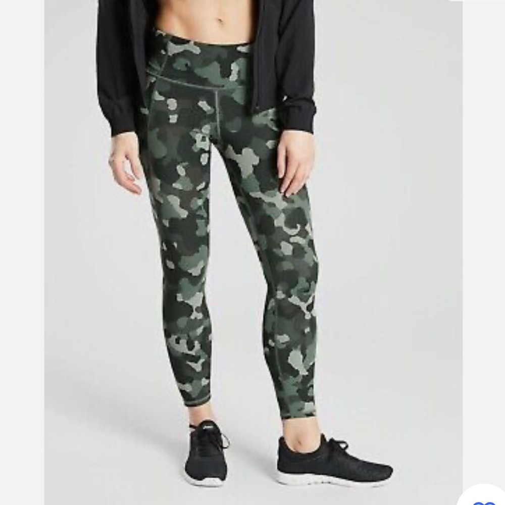 Athleta Lightning Camo 7/8 Tight